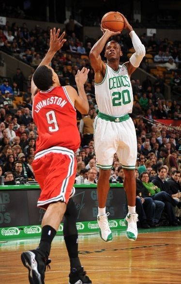 丁彦雨航晒 丁彦雨航晒